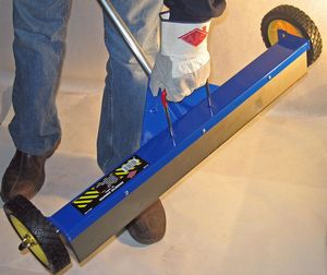 AJC Rolling Magnetic Sweeper